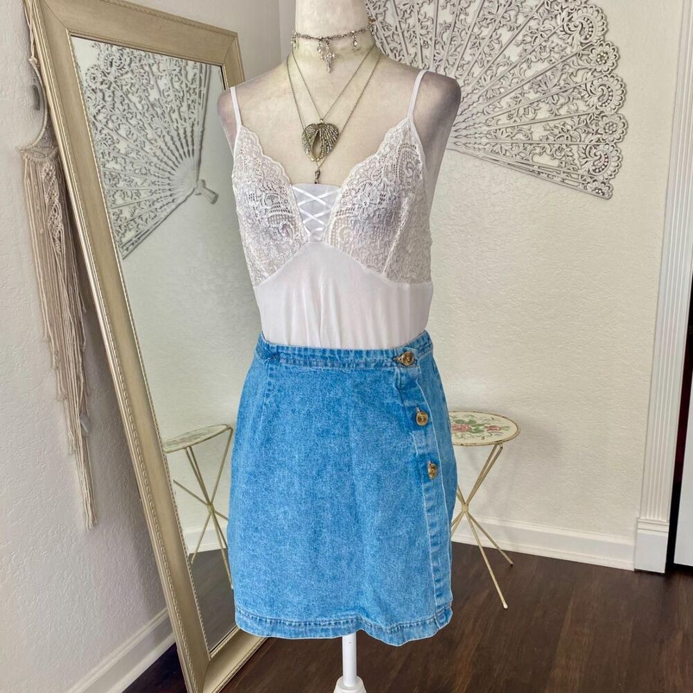 Vivaldi Paper Tag Made in USA Early 2000's Light Blue Jean Denim Wrap Mini Skirt - Picture 3 of 7